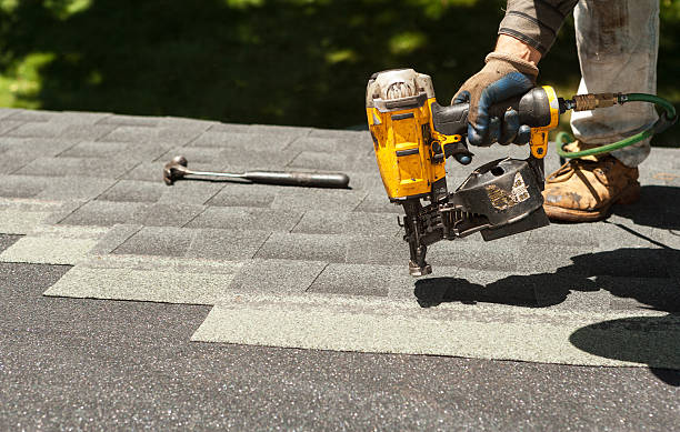 Best Roofing Contractor Near Me  in New London, WI